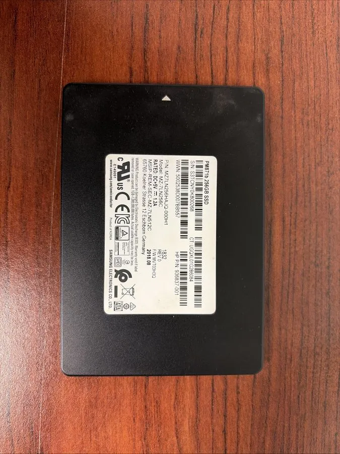 SSD-накопитель Mixed Samsung PM871b 256GB Solid State Drive SATA 2.5" MZ-7LN256C