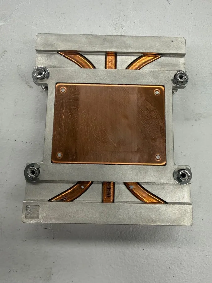 Комплектующее сервера Dell PowerEdge 850 860 R200 CPU Heatsink 0J9145 J9145 Copp — фото лота 1