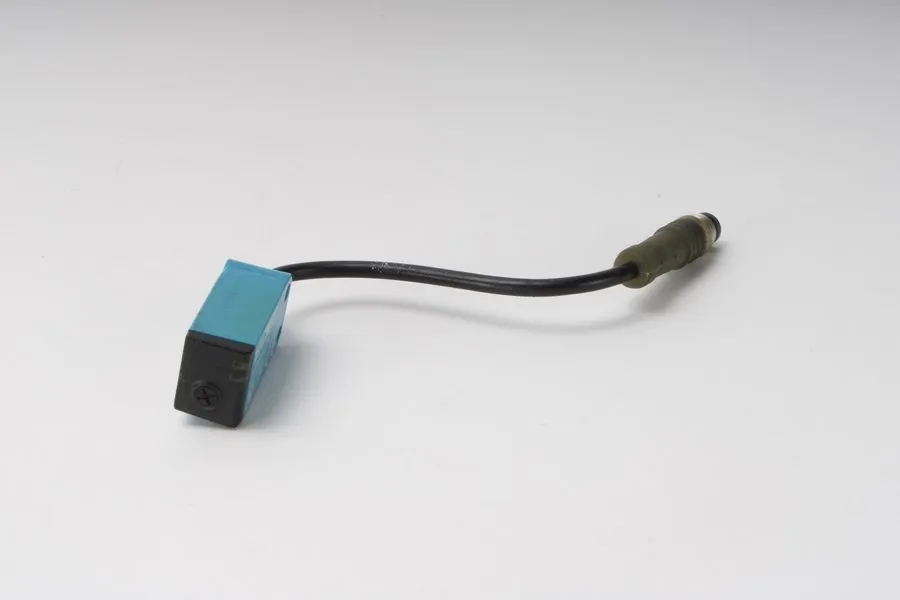 Фотоэлектрический датчик Sick WTB4-3N3171 Photoelectric Sensor