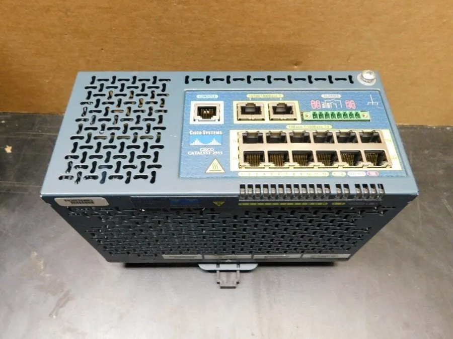 Коммутатор Cisco Systems Catalyst 2955 WS-C2955T-12 12 Port Switch