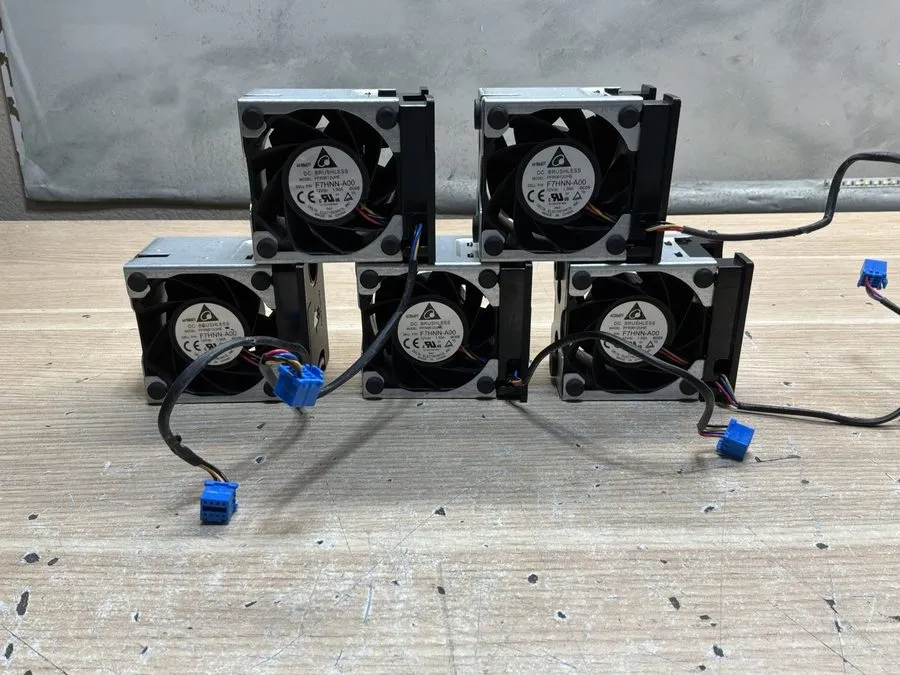 Вентилятор Dell PowerEdge PFR0612UHE 6-Fan Cooling Module Server Fan P/N: 03RKJC — фото лота 1