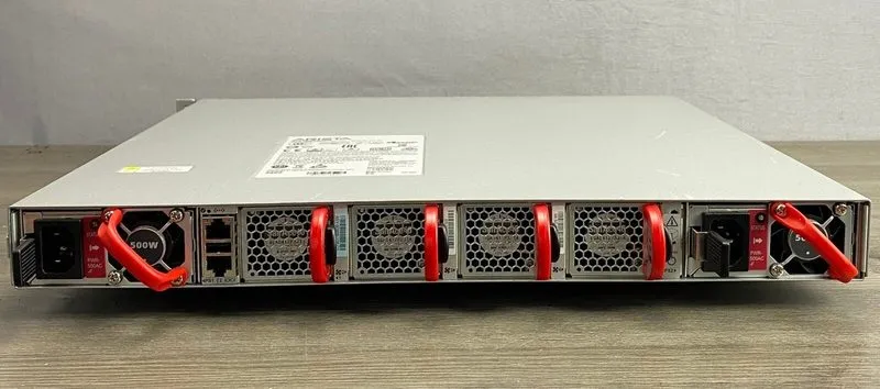 Коммутатор Arista DCS-7280SR-48C6-F Switch 48x 10Gb SFP+ & 6 x 100Gb QSFP28 Port — фото лота 2