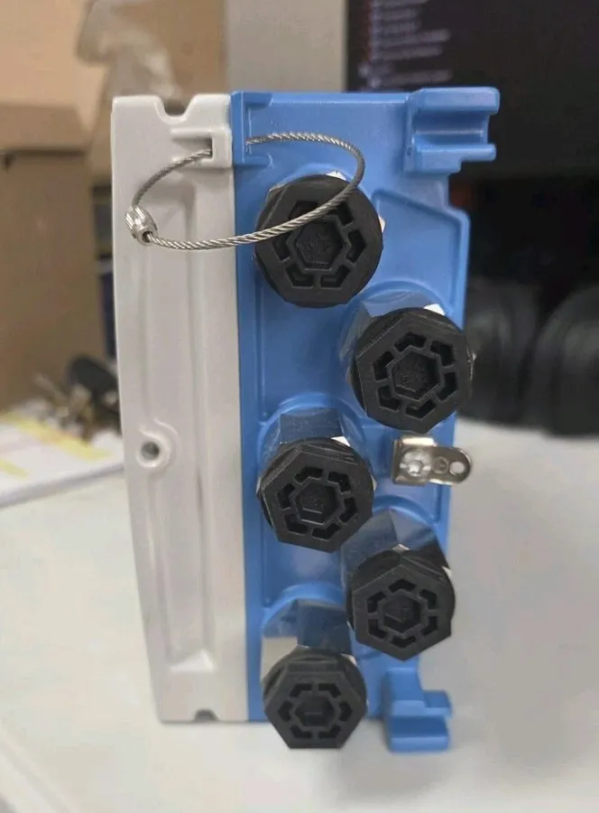 Датчик Endress + Hauser Promag500 Transmitter IP66/67, Type 4X encl. 5W5B1F-FW65 — фото лота 1