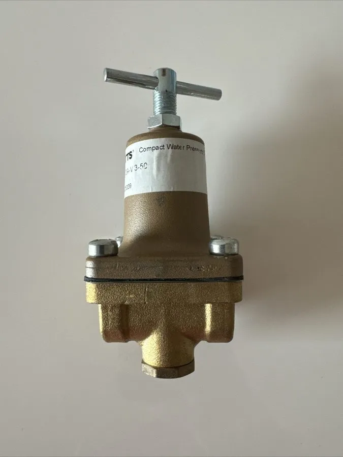 Трубопроводная арматура WATTS Pressure Regulator, Lead Free Brass, 3 to 50 psi 1 — фото лота 1