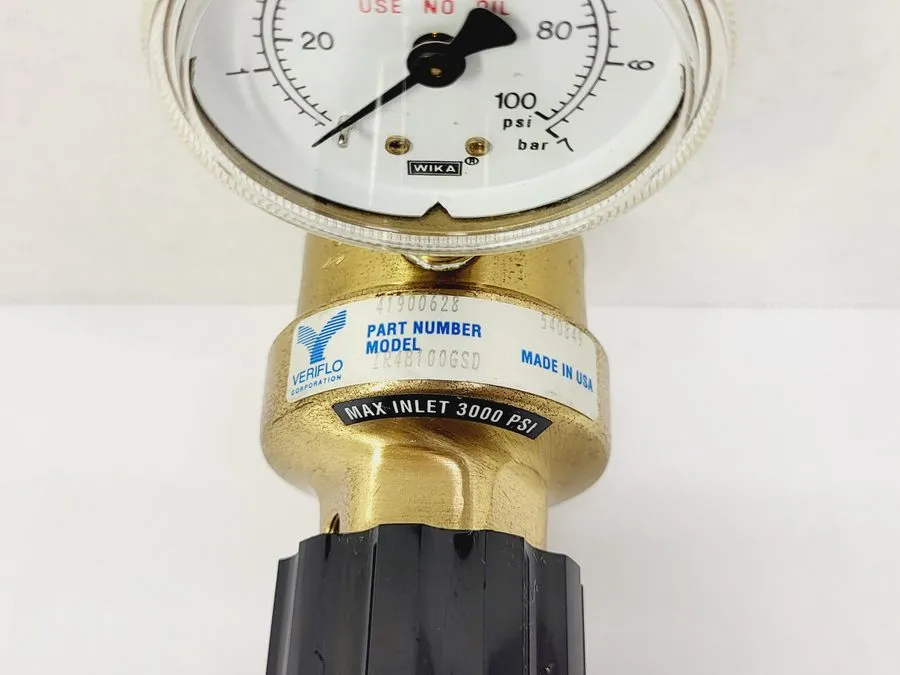 Трубопроводная арматура Veriflo 41900628 1R4B100GSD Single Stage Low Pressure Ga — фото лота 2