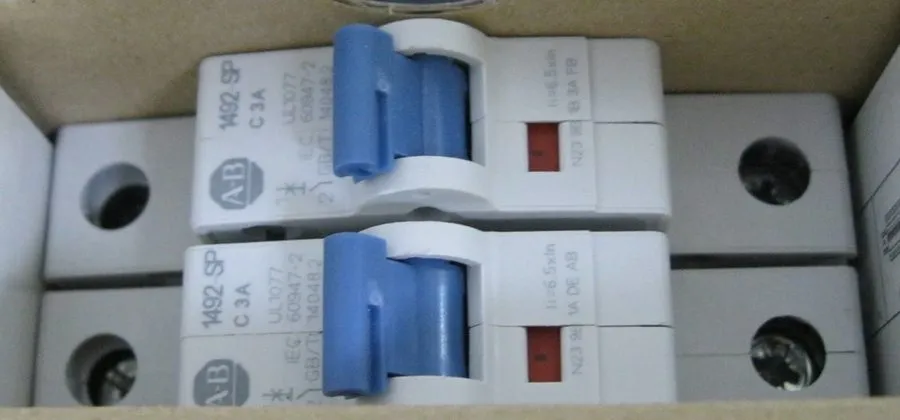 Клеммник Allen Bradley 1492-SPM1C030 Ser D Supplementary Protector 3A