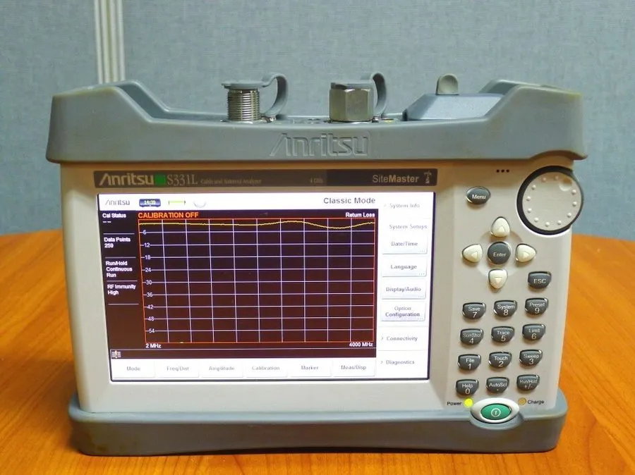 Анализатор Anritsu S331L : Cable and Antenna Analyzer, 4GHz