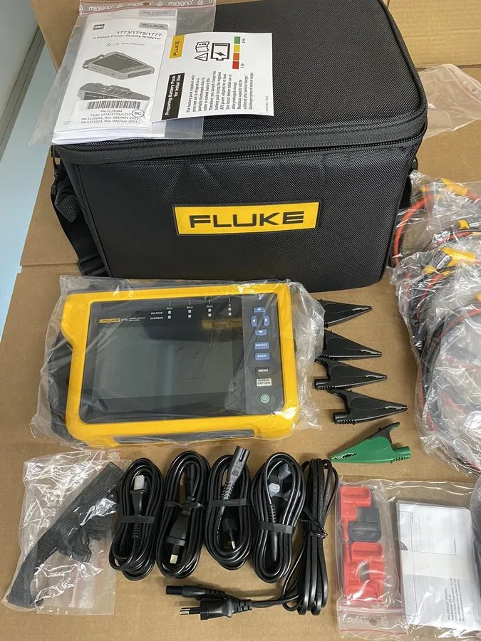 Анализатор Fluke 1775 Three-Phase Power Quality Analyzer