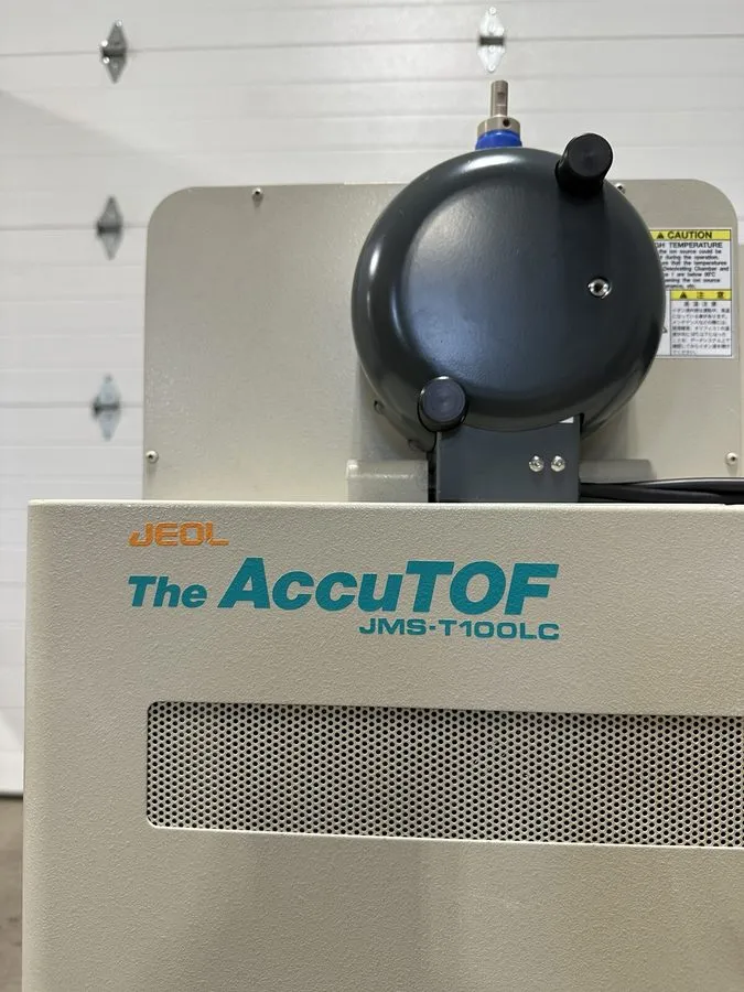 Спектрометр Jeol JMS-T100LC The AccuTOF Mass Spectrometer w/ Ion Source