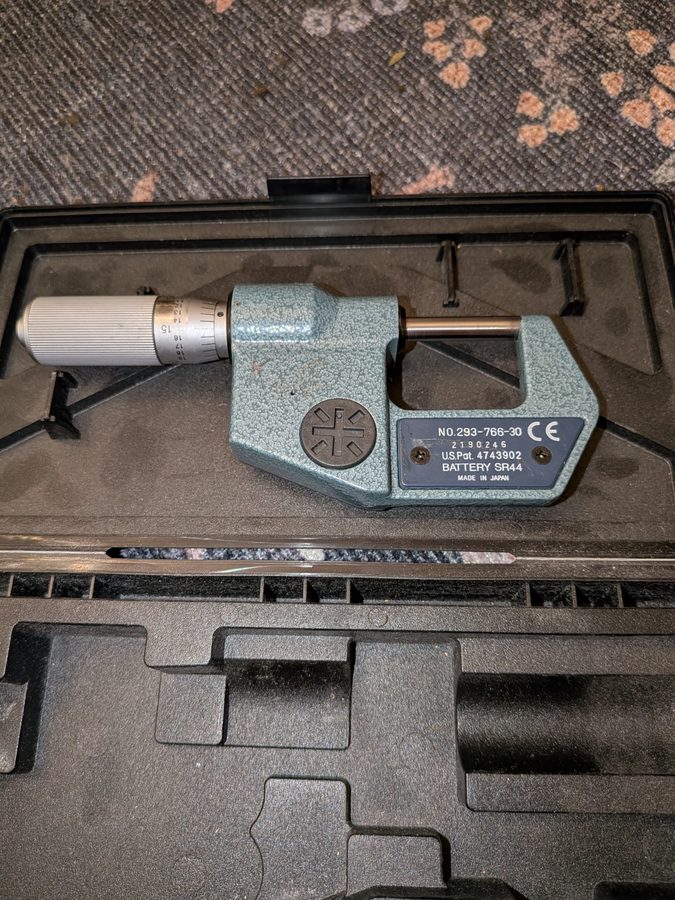 Батарея Mitutoyo 293-766-30 Digimatic 0-1" .00005" Digital Micrometer w/ Case
