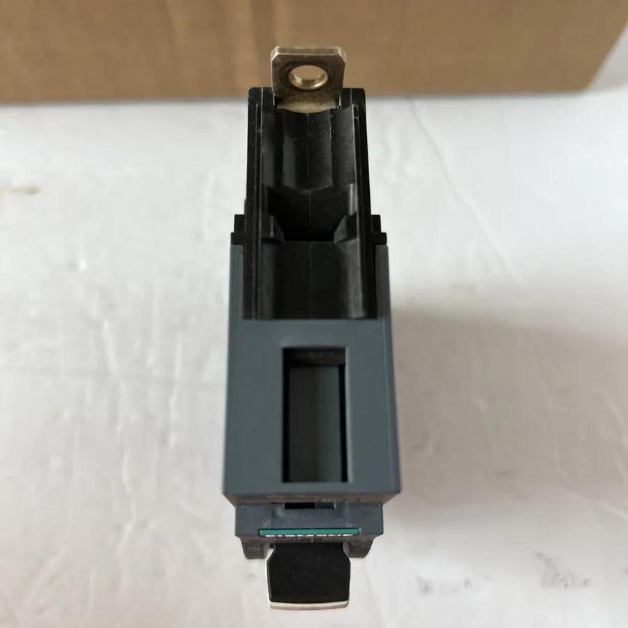 Автоматический выключатель 3VA4120-6ED14-0AA0 Siemens 20A 1-Pole 3VA Frame Circu