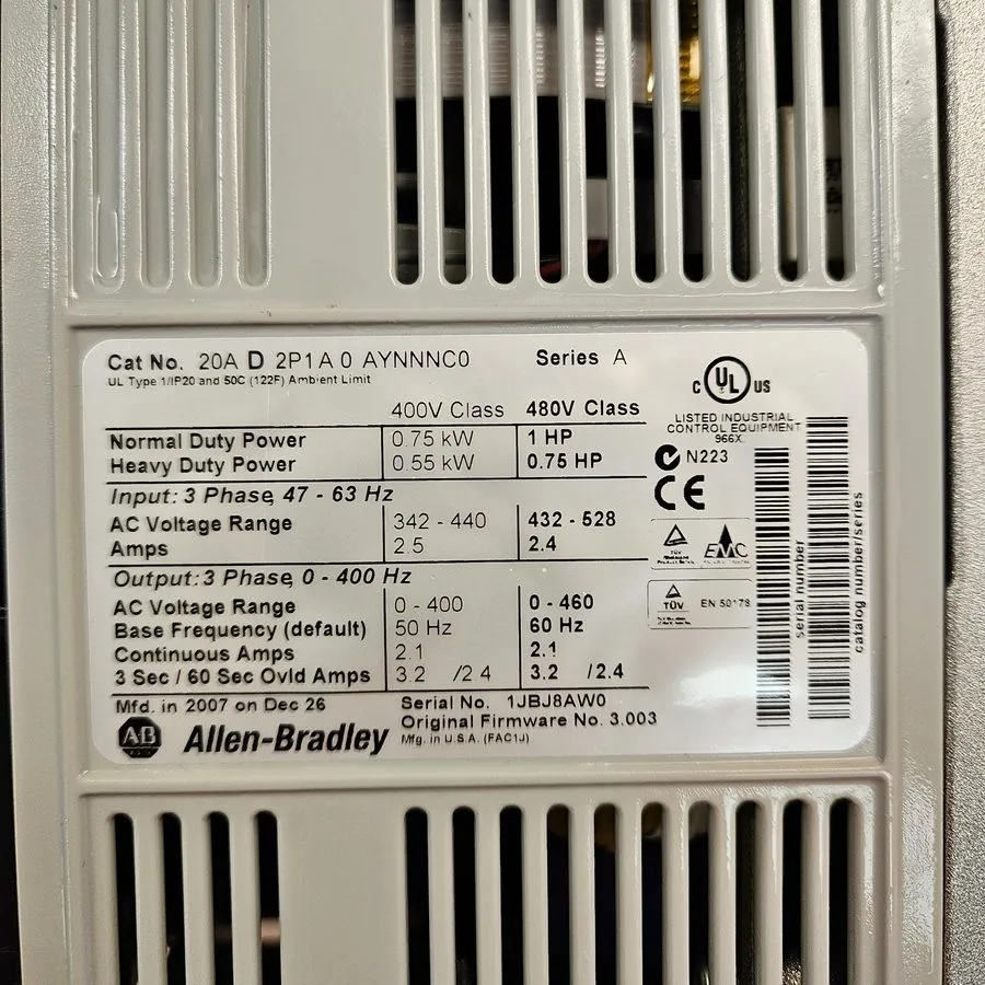 Частотный преобразователь Allen-Bradley PowerFlex 70 20AD2P1A0AYNNNC0 Adjust Fre — фото лота 2