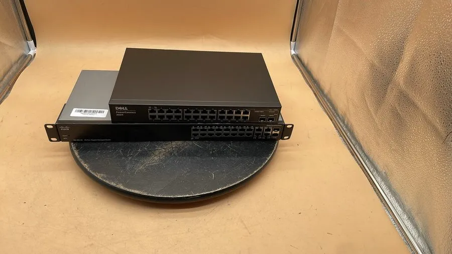 Коммутатор Cisco SG300-20 20-Port Gigabit Managed Ethernet Switch PoE
