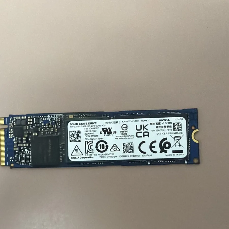 SSD-накопитель Lenovo KIOXIA 1TB NVMe M.2 SSD Solid State Drive KXG6AZNV1T02