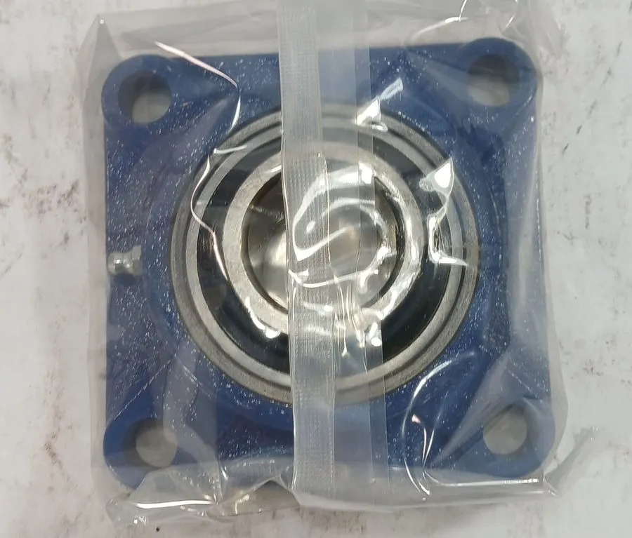 Подшипник 1 SKF UCF207-22 4-BOLT FLANGED PILLOW BLOCK BEARING