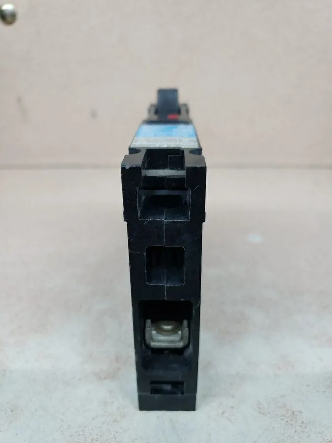 Автоматический выключатель ED41B020 Siemens Sentron Circuit Breaker Type ED4 20A