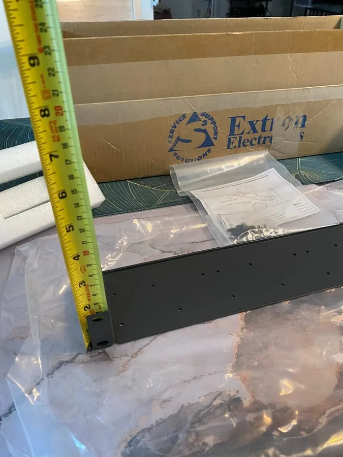 Стойка/шкаф Extron 60-190-20 RSB 123 Rack Shelf Kit — фото лота 2