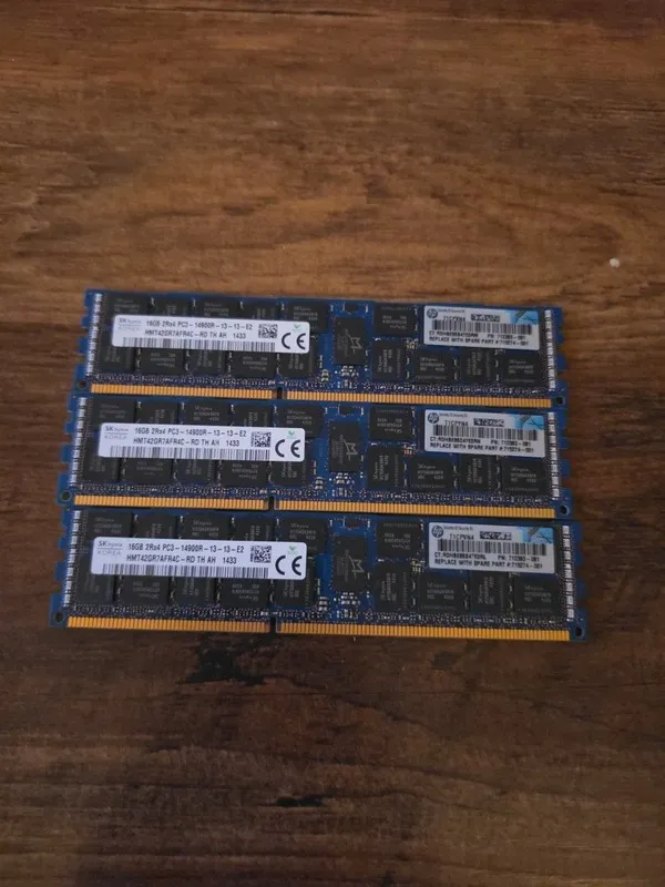 Модуль памяти Samsung HP 712383-081 16GB 2Rx4 PC3-14900R DDR3-1866MHz 64GB TOTAL