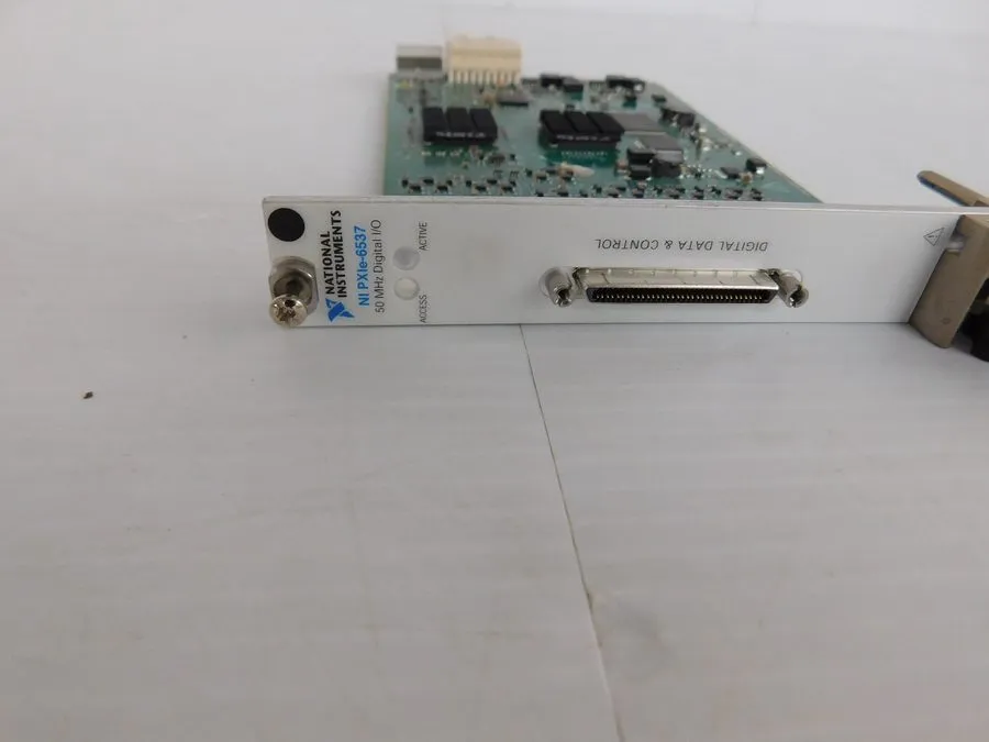 Модуль ввода-вывода National Instruments NI PXIe-6537 50 MHz Digital I/O Module 