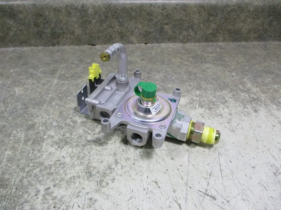 Трубопроводная арматура Whirlpool Range Oven Gas Regulator W10818355, W10898290