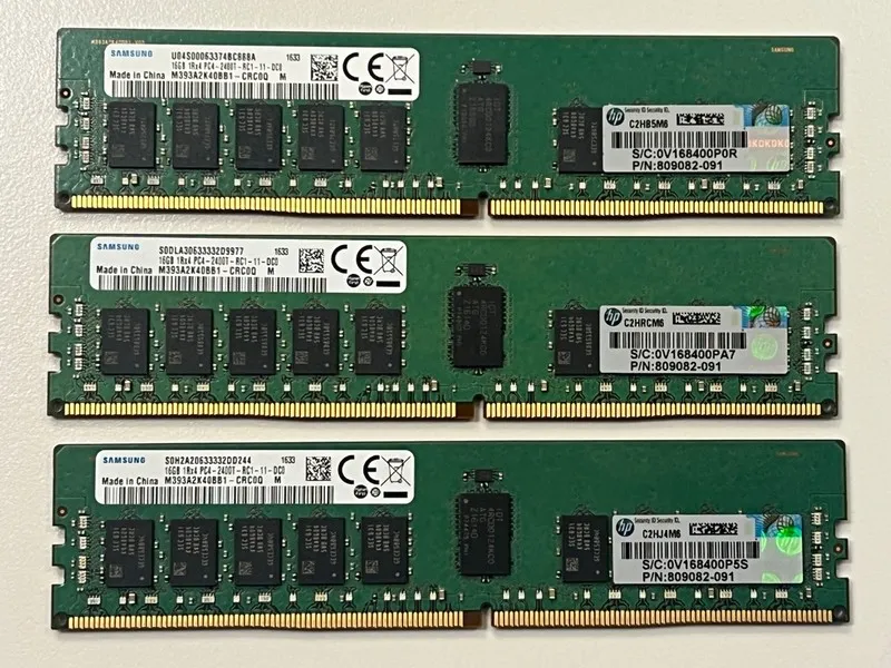 Модуль памяти Samsung M393A2K40BB1-CRC0Q 16GB DDR4 PC4-2400T ECC Workstation Ser