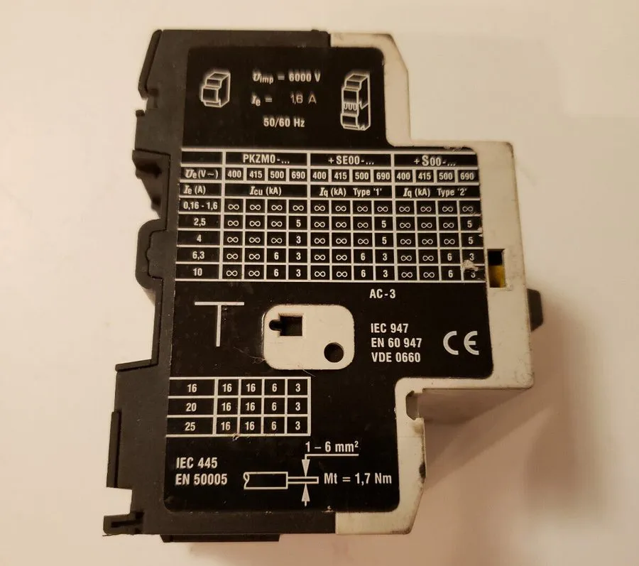 Автоматический выключатель EATON PKZM0-1 Motor Protection Circuit Breaker XTPR00
