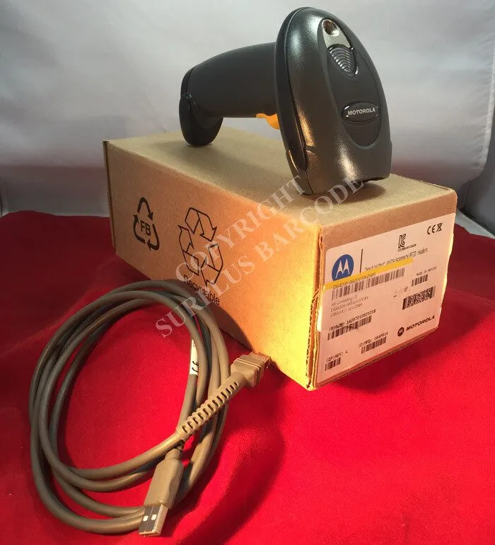 Сканер штрих-кода Motorola Symbol DS4208 1D/2D Wired Barcode Scanner w/USB Cord