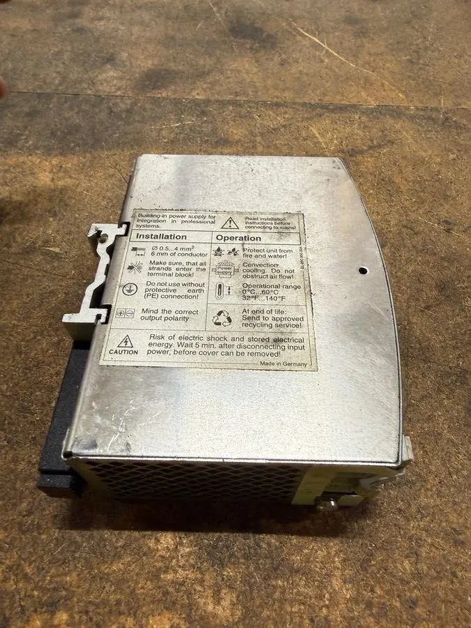 Блок питания Emerson SolaHD SDN 2.5-24-100P 24VDC 2.5A 60W DIN Rail Power Supply — фото лота 2