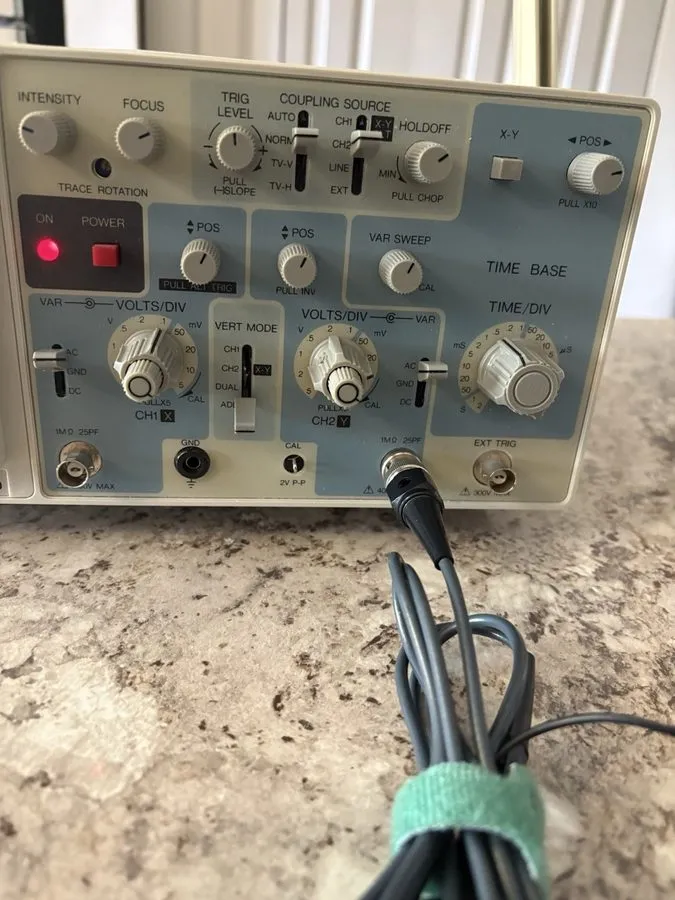 Осциллограф Vintage Pintek PS-400 4MHz Oscilloscope — фото лота 2