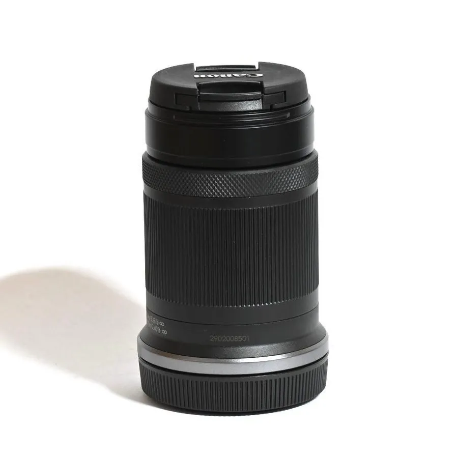 Объектив Canon RF-S 55-210mm f/5-7.1 IS STM Telephoto Lens Bundle