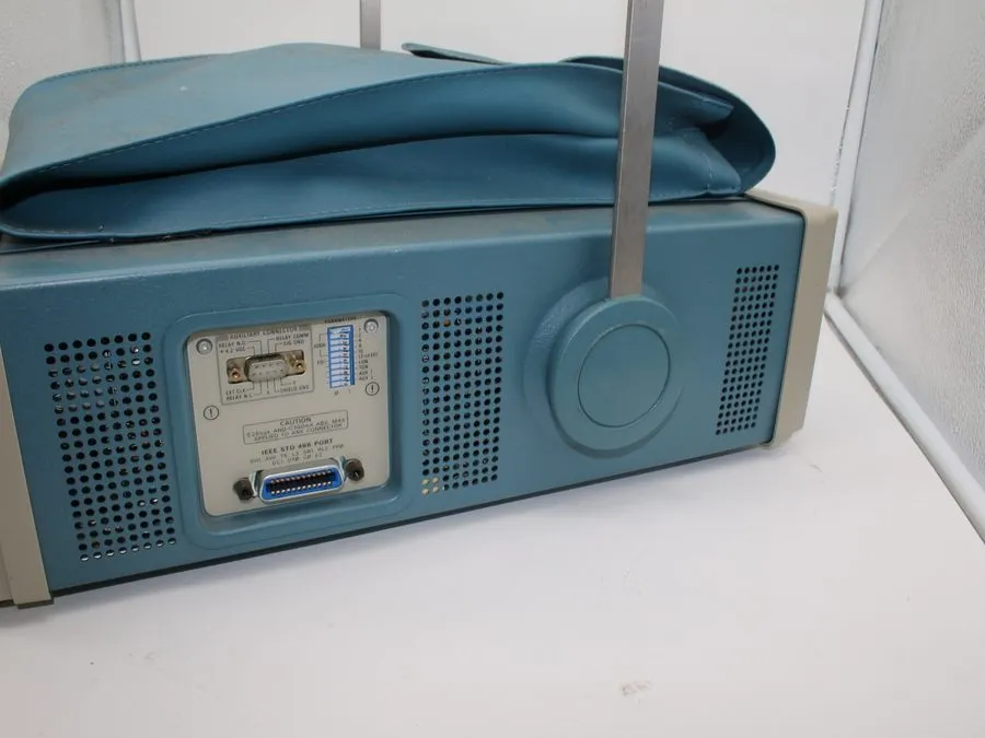 Осциллограф Tektronix 2232 100MHz Digital Storage Oscilloscope Unit — фото лота 2