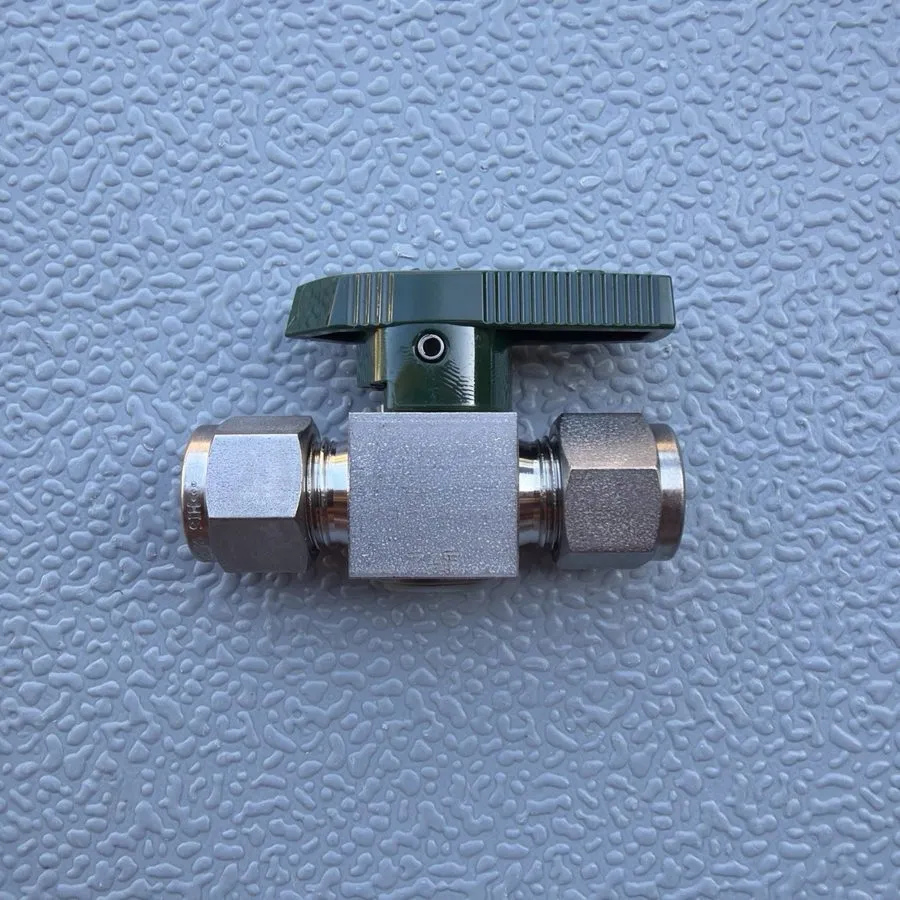 Клапан Swagelok SS-6P4T Plug Valve 3/8" Stainless Tube Fitting