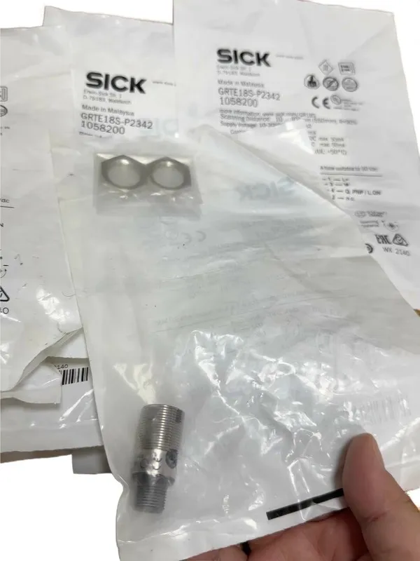 Фотоэлектрический датчик SICK GRTE18S-P2342 photoelectric switch sensor
