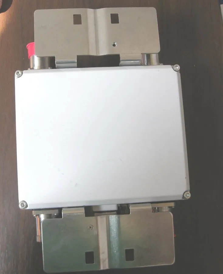 Усилитель CommScope Andrew ETW200VS12UB Tower Mounted Amplifier E15S08P80