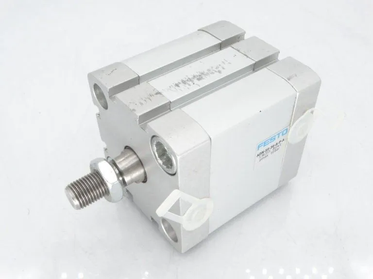 Пневмоцилиндр FESTO ADN-50-30-A-P-A PNEUMATIC CYLINDER
