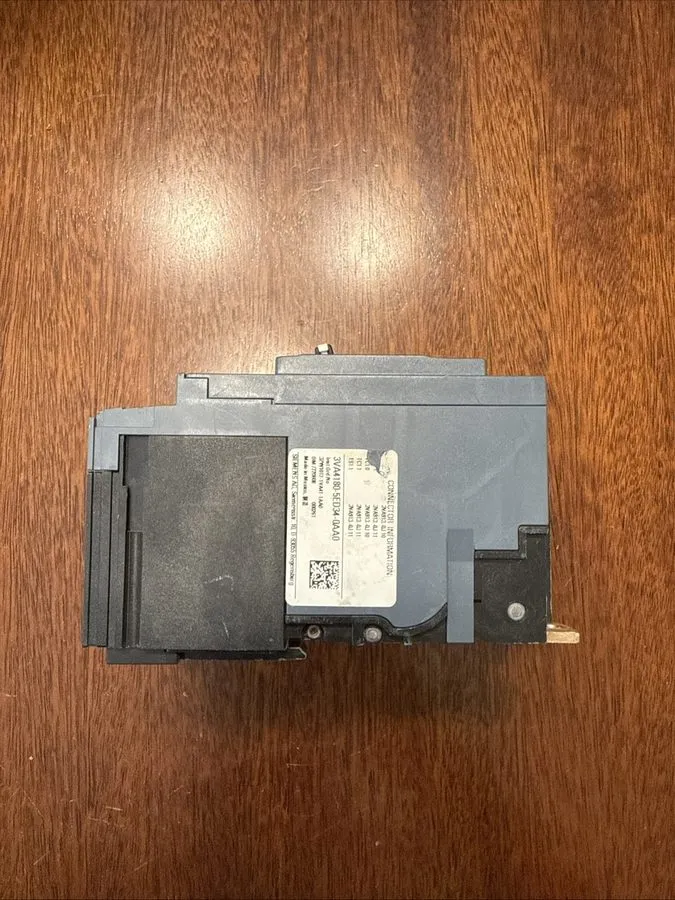 Автоматический выключатель 1 Siemens 3VA4130-5ED34-0AA0 480V 3-Pole Circuit Brea