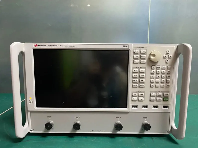 Анализатор цепей E5080A KEYSIGHT Agilent 4CH ENA Vector network analyzer 9KHz-9G