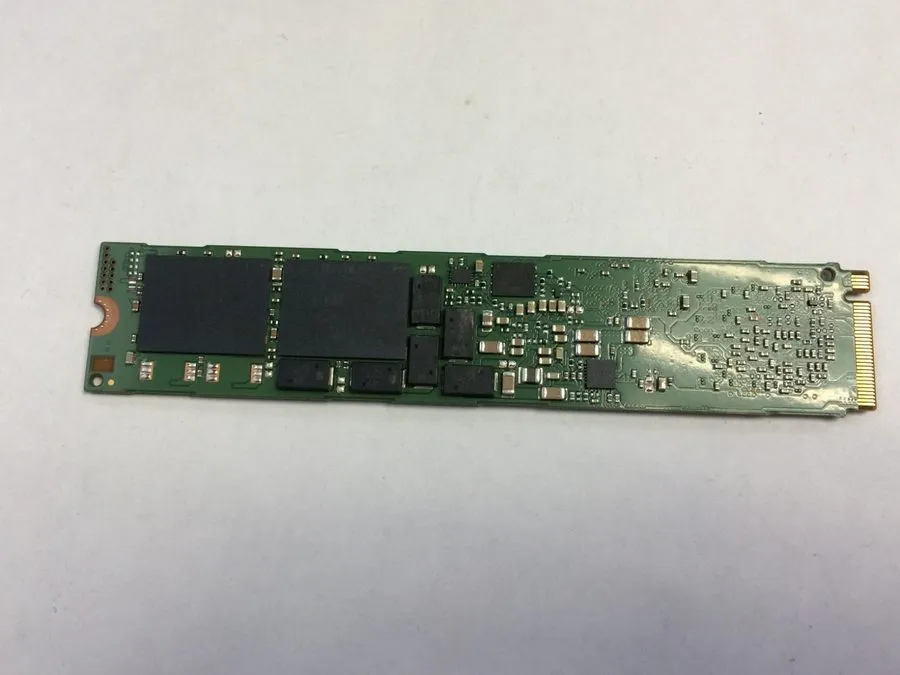 SSD-накопитель Samsung PM983 1.92TB NVMe PCIe M.2 MZ1LB1T9HALS SSD MZ-1LB1T90 Br