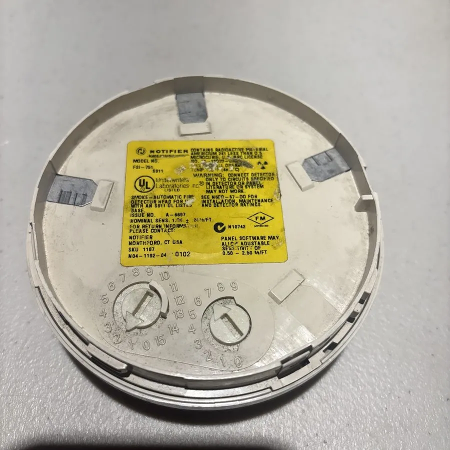 Оборудование пожарной сигнализации NOTIFIER FSI-751 IONIZATION SMOKE DETECTOR AD