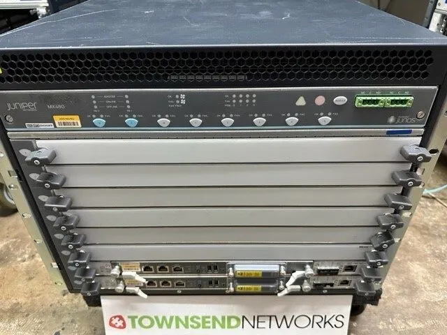 Блок питания Juniper MX480 BP3, 2x MPC7E-MRATE, 2x RE-S-X6-64G, 4x PWR-MX480-252