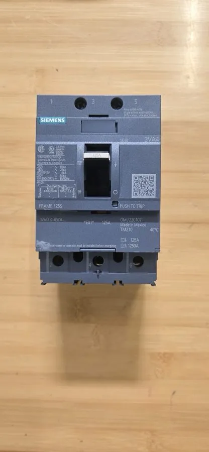 Автоматический выключатель SIEMENS 3VA4112 4ED34 0AA0 3 Pole 125 AMP 3VA4 Frame