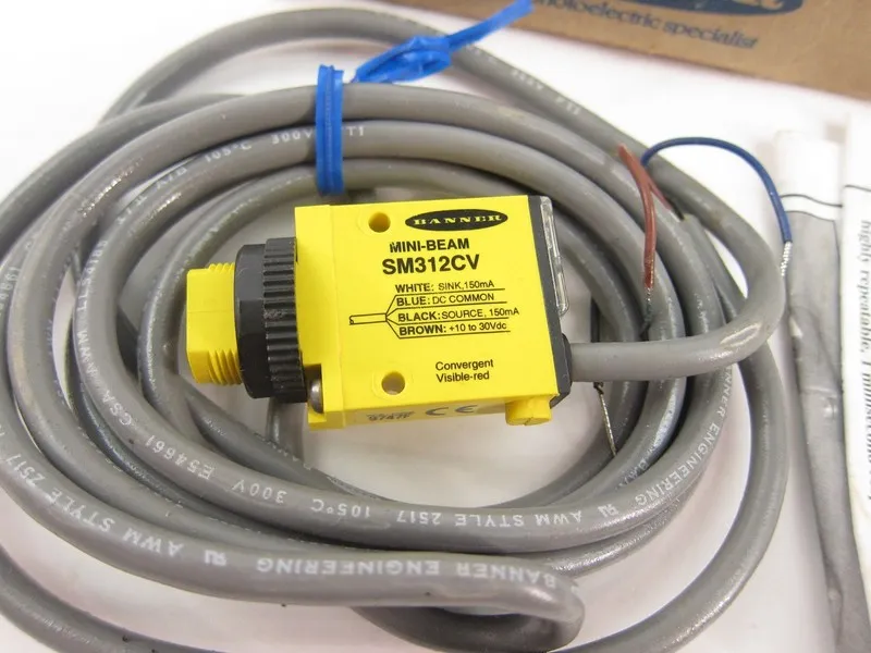 Фотоэлектрический датчик Banner SM312CV Mini-Beam Convergent Photoelectric Senso