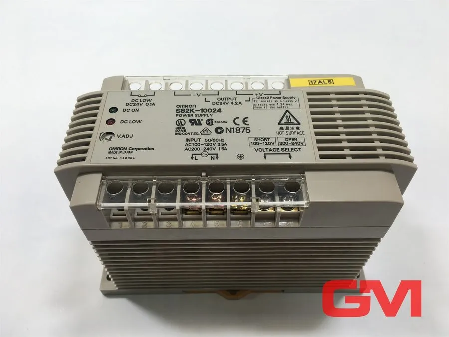 Блок питания Omron S82K S82K-10024 Switching Power Supply 24VDC 4.2A 100W DIN Ra