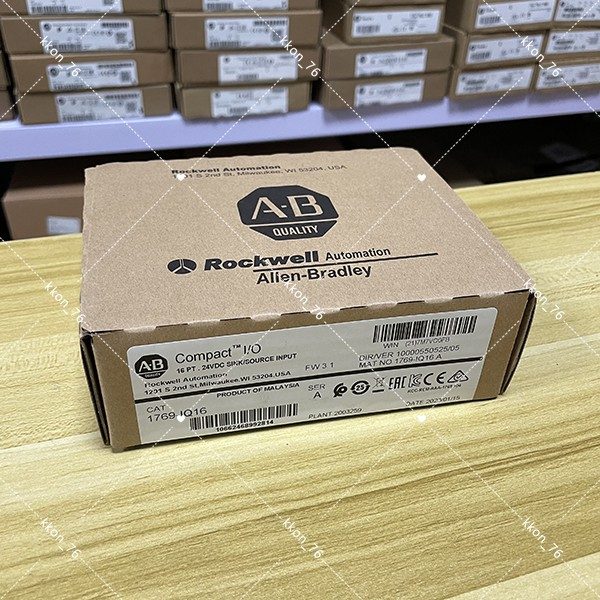 Модуль ввода-вывода Allen-Bradley 1769-IQ16 CompactLogix 16-point digital input