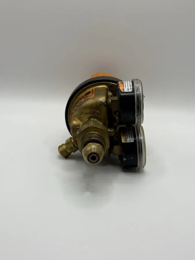 Трубопроводная арматура Victor Edge Series Single Stage LP Gas Regulator ESS3-40 — фото лота 2