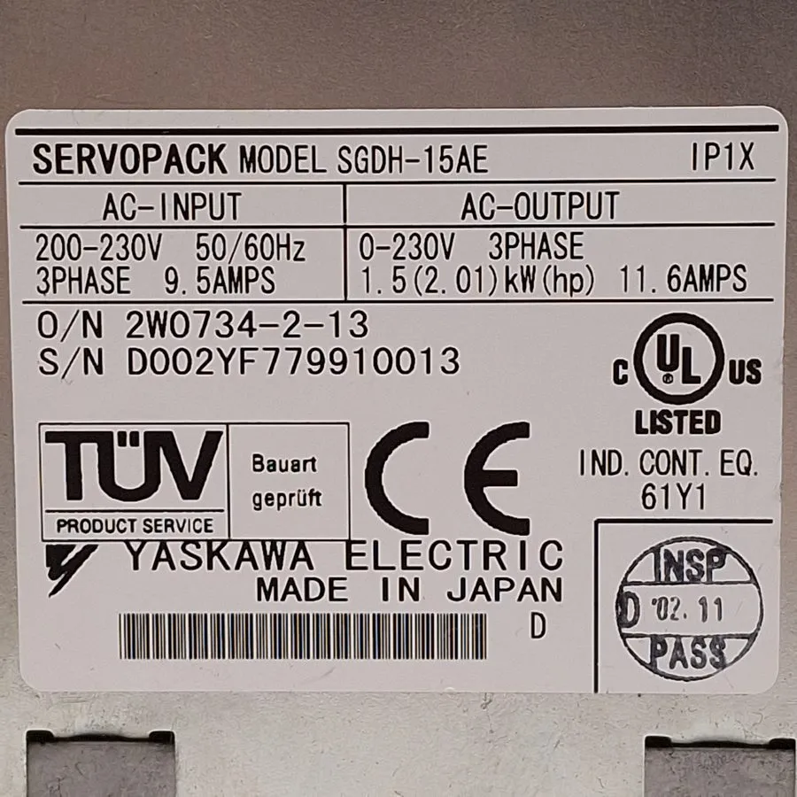 Сервопривод Yaskawa SERVOPACK SGDH-15AE Digital AC 3-Phase Servo Drive 200V 1.5k