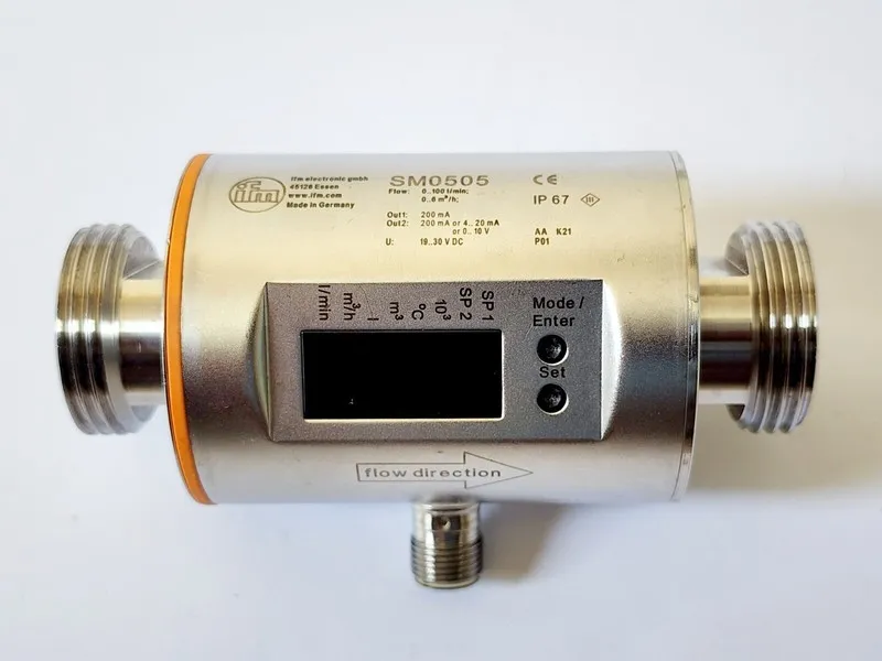 Индуктивный датчик IFM Electronic SM0505 Magnetic-inductive flow meter