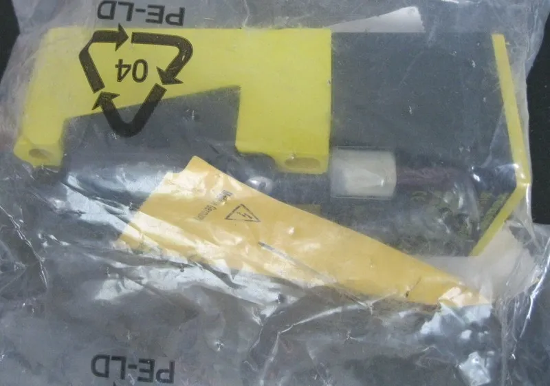 Датчик приближения Turck BI15-CP40-AP6X2-H1141 Proximity Sensor