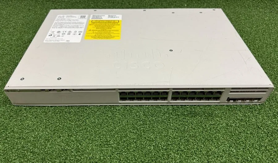 Коммутатор C9200L-24T-4G-E Cisco network switch 24 port