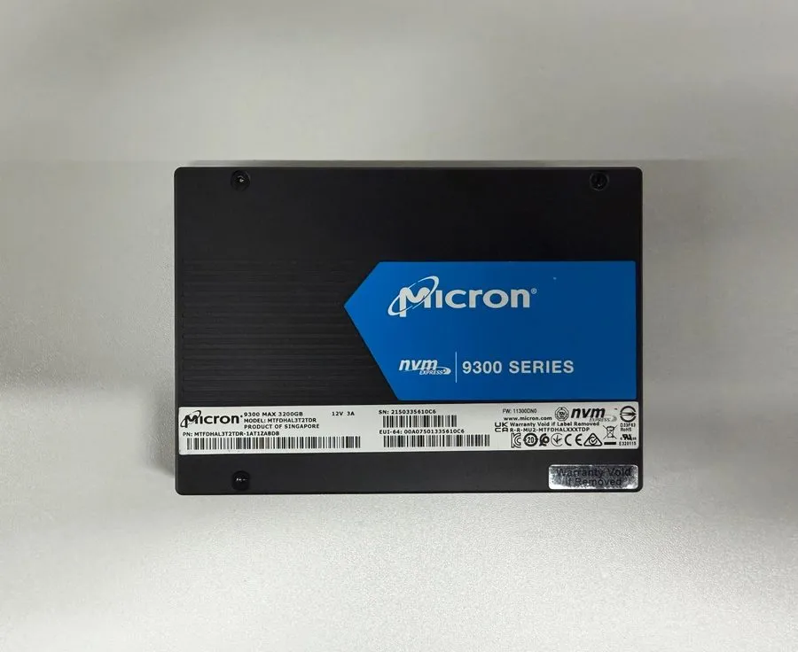 SSD-накопитель Micron 9300 MAX 3.2TB U.2 NVMe Enterprise SSD MTFDHAL3T2TDR